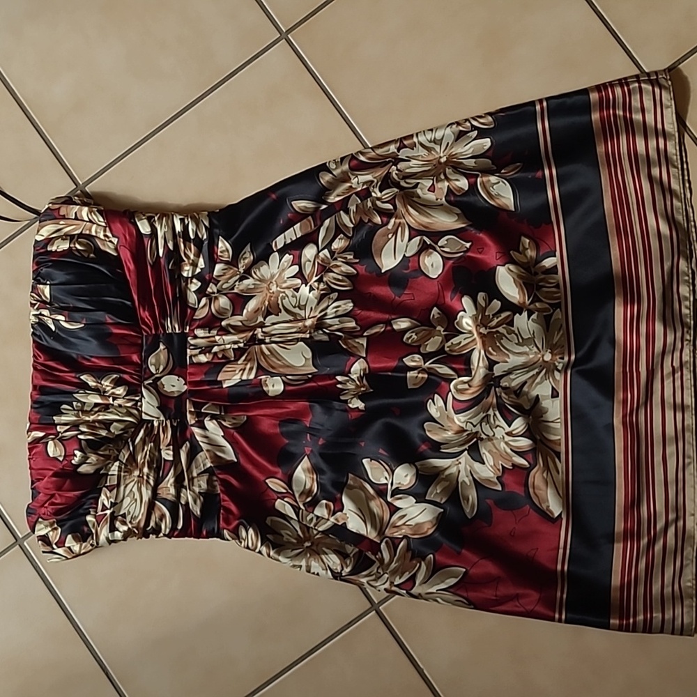 Strapless Dress with Pockets